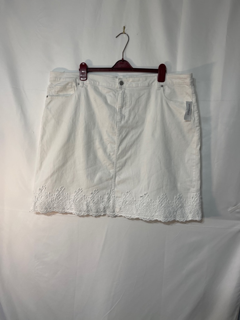 White Denim Skirt with Scalloped Eyelet Hem